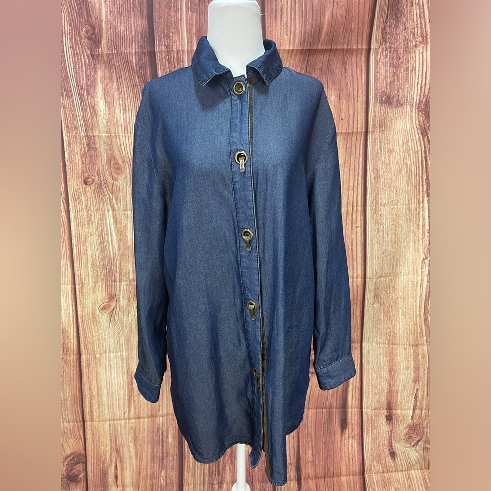 Soft Surroundings denim like flowy buckle long sleeve shirt women’s size M